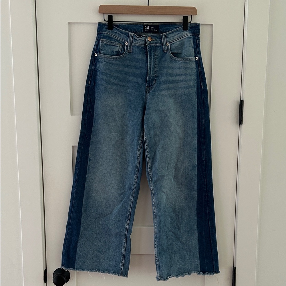 GAP Women's Two-Tone Blue cropped wide leg Jeans factory size 8